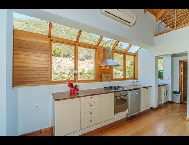 4 BEDROOM HOUSE FOR SALE IN HANGING MEADOWS